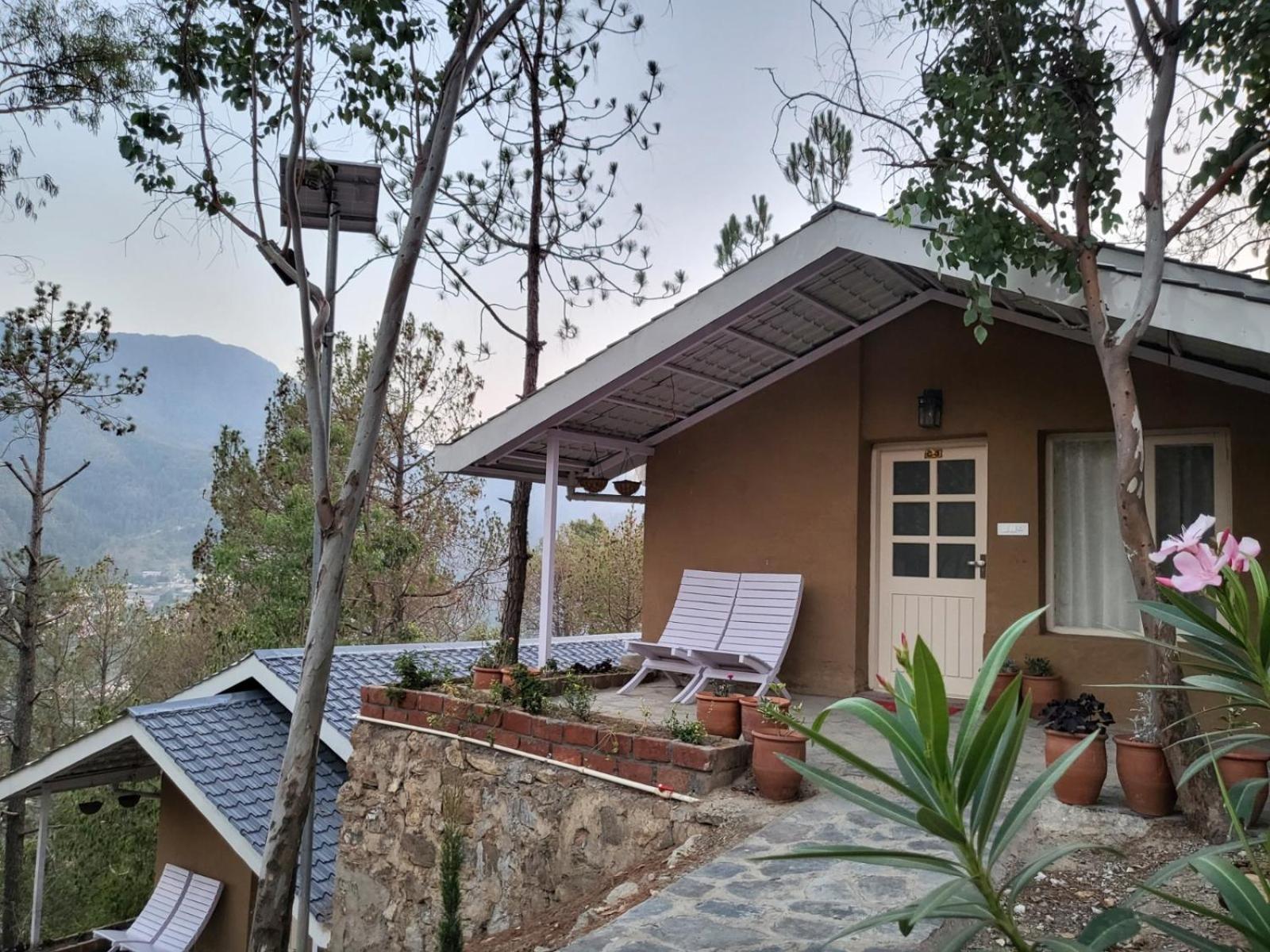 Rainbow Resorts Solan Exterior foto
